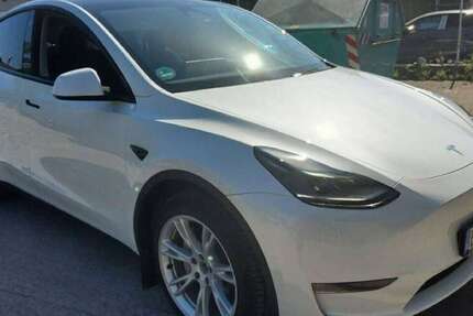 Tesla Model Y 66.000 km 35.400 &euro; Hemer 58675