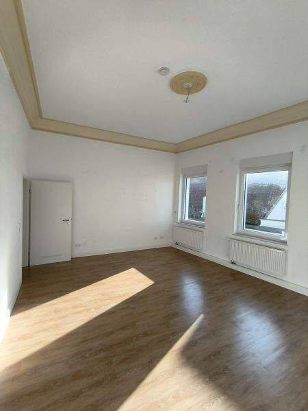 Etagenwohnung Lüdenscheid Staberg - 2 Zimmer, 84 m&sup2;, 670&euro; | Angebot:26797969