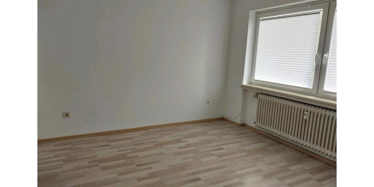 Etagenwohnung Lüdenscheid Brügge - 4 Zimmer, 90 m&sup2;, 580&euro; | Angebot:26416847