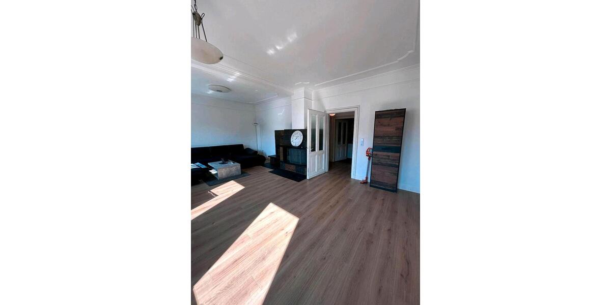 Etagenwohnung Gummersbach Berstig Süd - 4 Zimmer, 140 m&sup2;, 950&euro; | Angebot:25838692