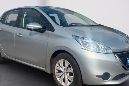 Peugeot 208 43.820 km 5.999 &euro; Olpe 57462