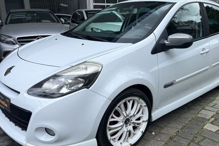 Renault Clio 107.600 km 6.950 &euro; Iserlohn 58638
