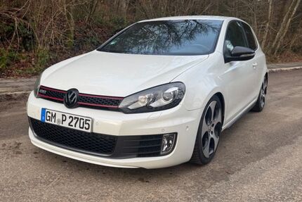 VW Golf 197.200 km 9.450 &euro; Lindlar 51789