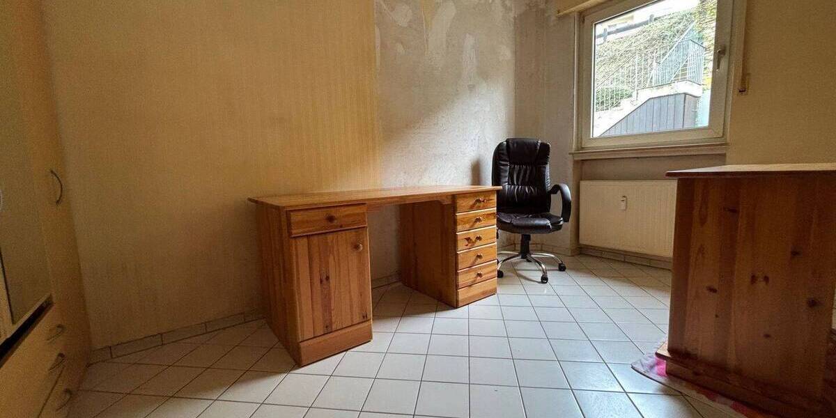 Etagenwohnung Gummersbach Dümmlinghausen - 4 Zimmer, 113 m&sup2;, 188.000&euro; | Angebot:26015188