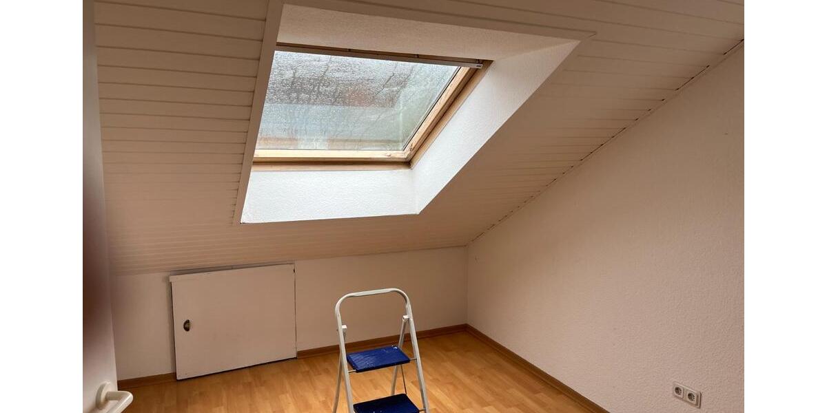 Dachgeschoßwohnung Engelskirchen - 3 Zimmer, 750&euro; | Angebot:22266503