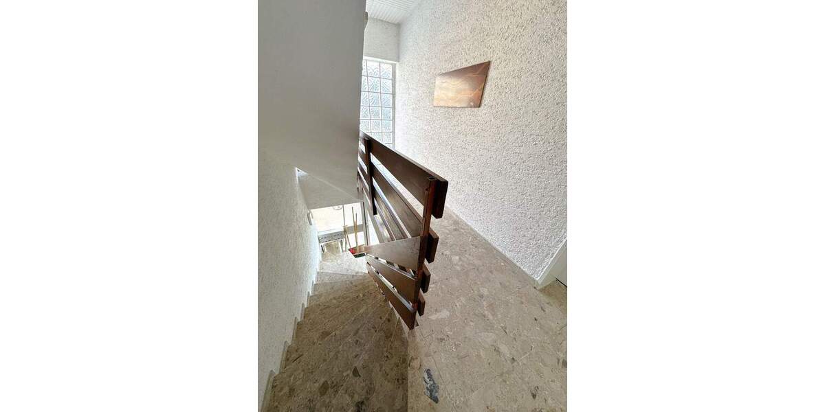 Mehrfamilienhaus, Wohnhaus Breckerfeld Zurstraße - 9 Zimmer, 223 m&sup2;, 199.700&euro; | Angebot:25744122