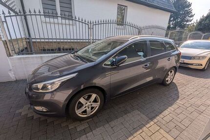 Kia ceed Sportswagon 161.704 km 7.499 &euro; Hagen 58093