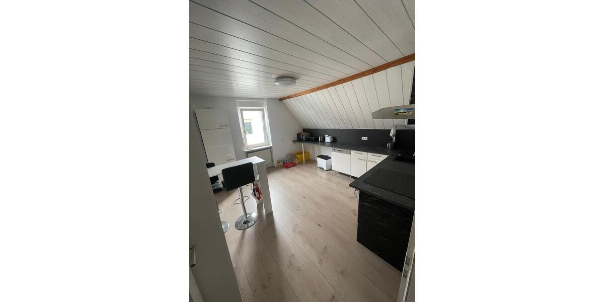 Dachgeschoßwohnung Lüdenscheid Othlinghausen - 2 Zimmer, 68 m&sup2;, 750&euro; | Angebot:26415523