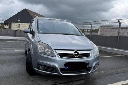Opel Zafira 192.000 km 3.499 &euro; Hagen 58135