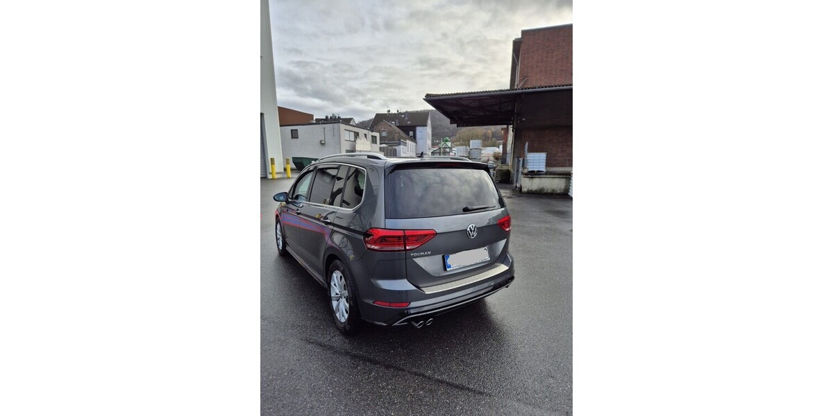 VW Touran 54.300 km 28.100 &euro; Hagen 58095