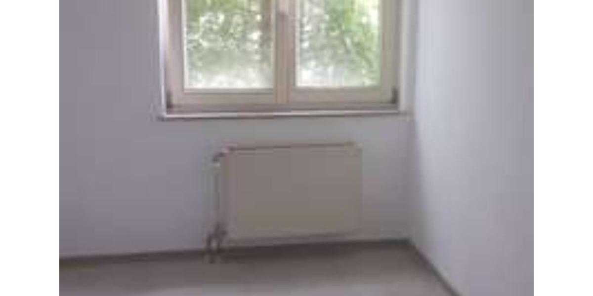 Etagenwohnung Altena - 2 Zimmer, 82 m&sup2;, 250&euro; | Angebot:24726858