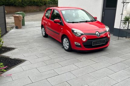 Renault Twingo 205.000 km 2.350 &euro; Gummersbach 51645