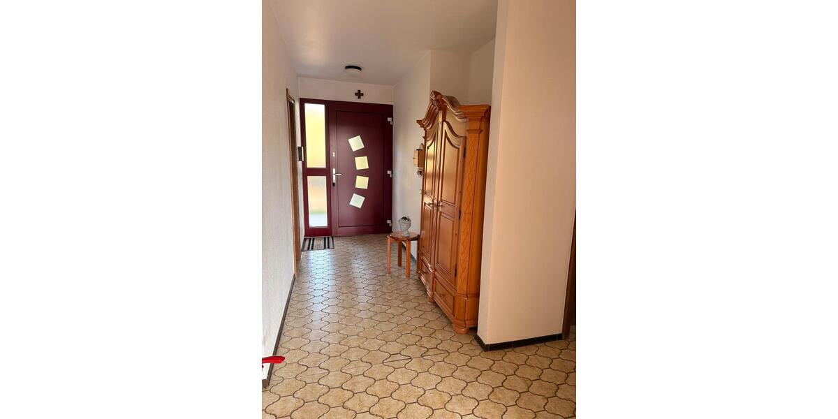 Einfamilienhaus Marienheide - 6 Zimmer, 167 m&sup2;, 1.498&euro; | Angebot:25834979