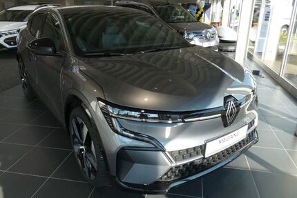Renault Megane 26.500 km 32.000 &euro; Wipperfürth 51688