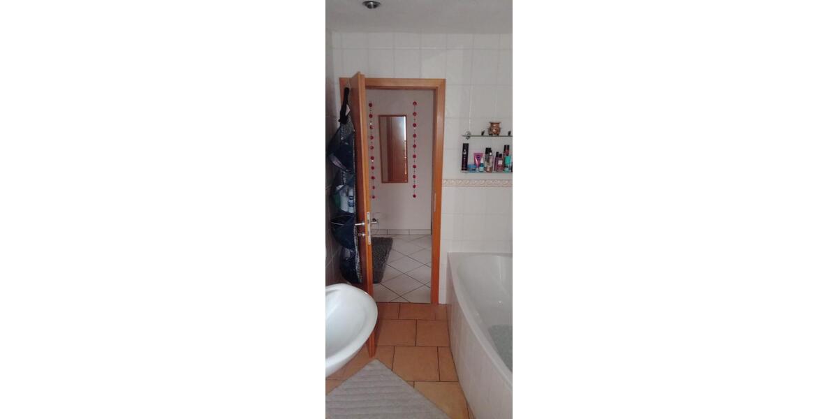 Dachgeschoßwohnung Meinerzhagen - 2 Zimmer, 75 m&sup2;, 149.000&euro; | Angebot:23765463