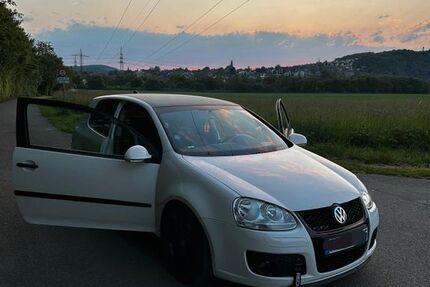 VW Golf 270.000 km 4.500 &euro; Hemer 58675
