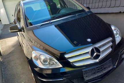 Mercedes-Benz B 180 175.800 km 2.999 &euro; Radevormwald 42477