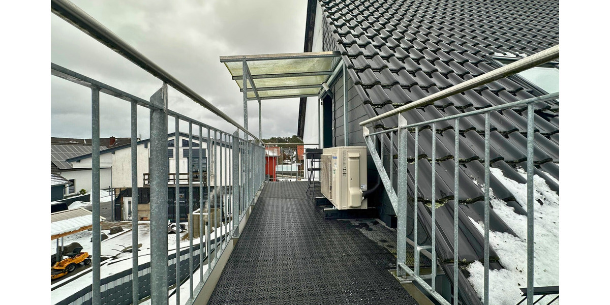 Doppelhaushälfte Balve Mellen - 7 Zimmer, 270 m&sup2;, 285.000&euro; | Angebot:25703460