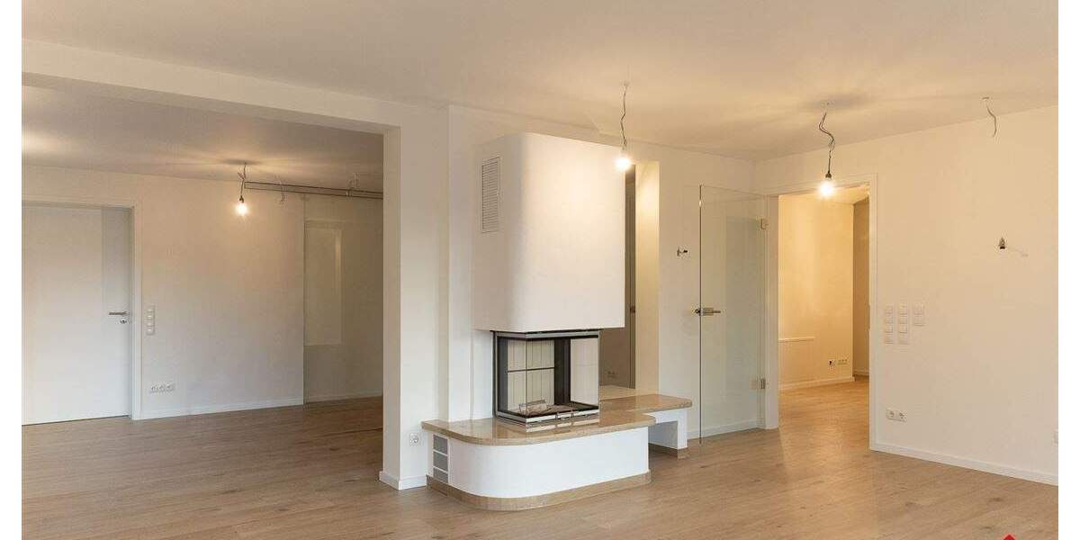 Luxuriöse Mietwohnung im Erdgeschoss mit Kamin, Balkon und Terrasse - Etagenwohnung Meinerzhagen | Angebot:23978293