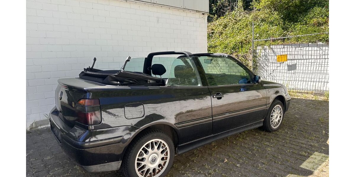 VW Golf 120.693 km 5.490 &euro; Schwelm 58332