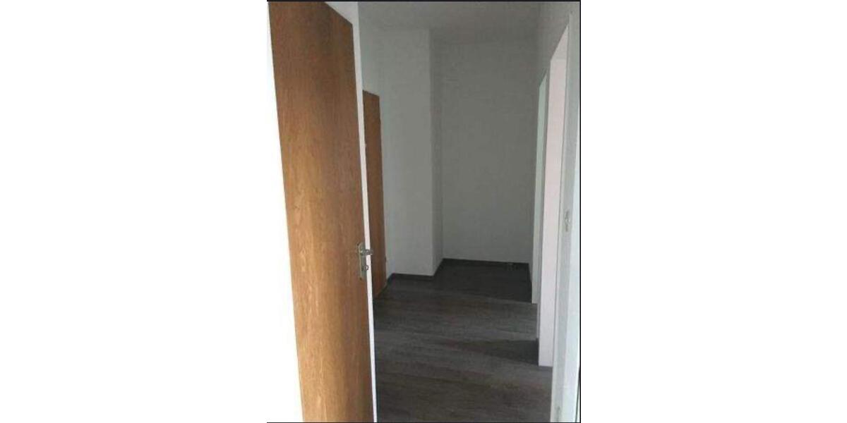 Dachgeschoßwohnung Breckerfeld - 1 Zimmer, 33 m&sup2;, 495&euro; | Angebot:25403021