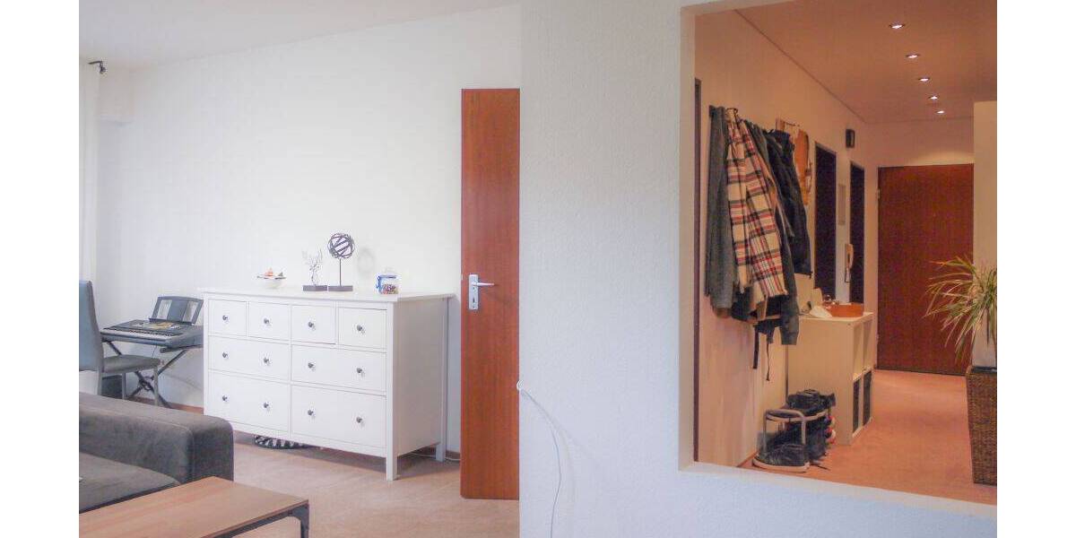Etagenwohnung Gummersbach Niederseßmar - 4 Zimmer, 100 m&sup2;, 800&euro; | Angebot:26824462