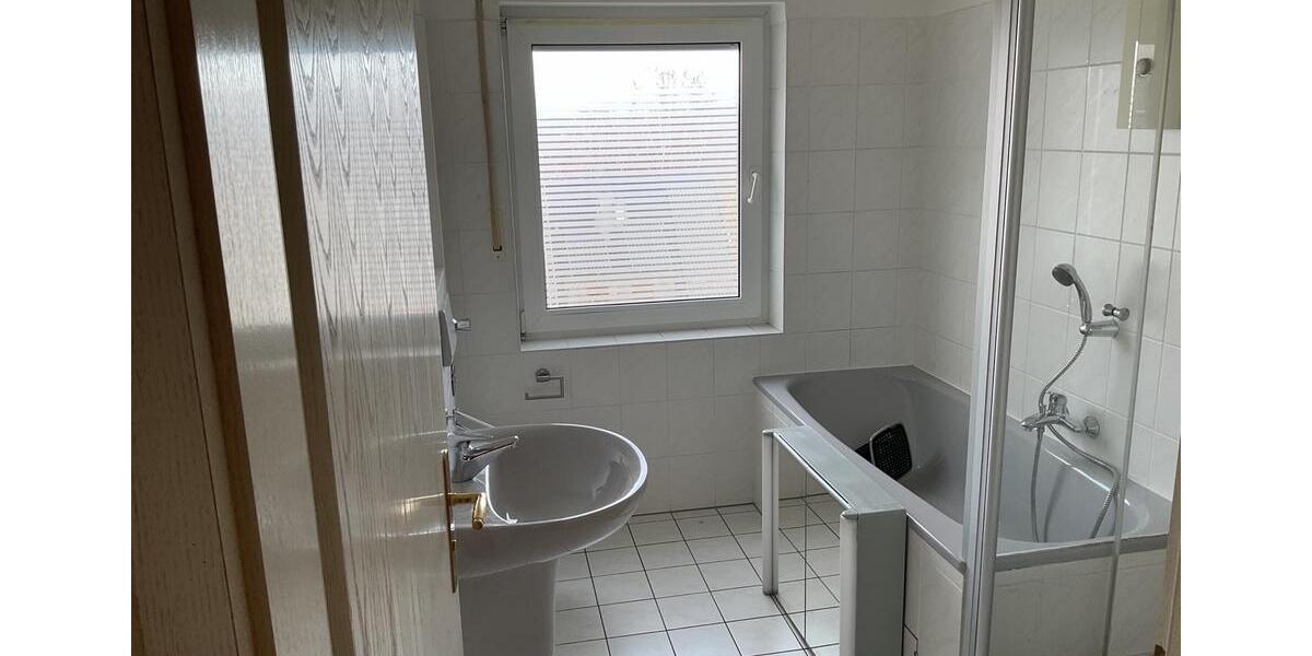 Etagenwohnung Hagen Hagen-Mitte - 3 Zimmer, 85 m&sup2;, 820&euro; | Angebot:25406235
