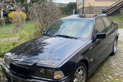 BMW 320 285.000 km 5.000 &euro; Schalksmühle 58579