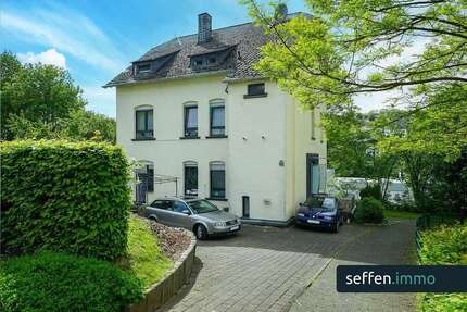 Haus Olpe - 11 Zimmer, 228 m&sup2;, 388.000&euro; | Angebot:25094781