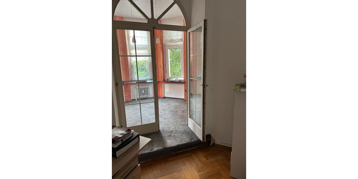 Erdgeschoßwohnung Lüdenscheid - 10 Zimmer, 179 m&sup2;, 275.000&euro; | Angebot:27296280