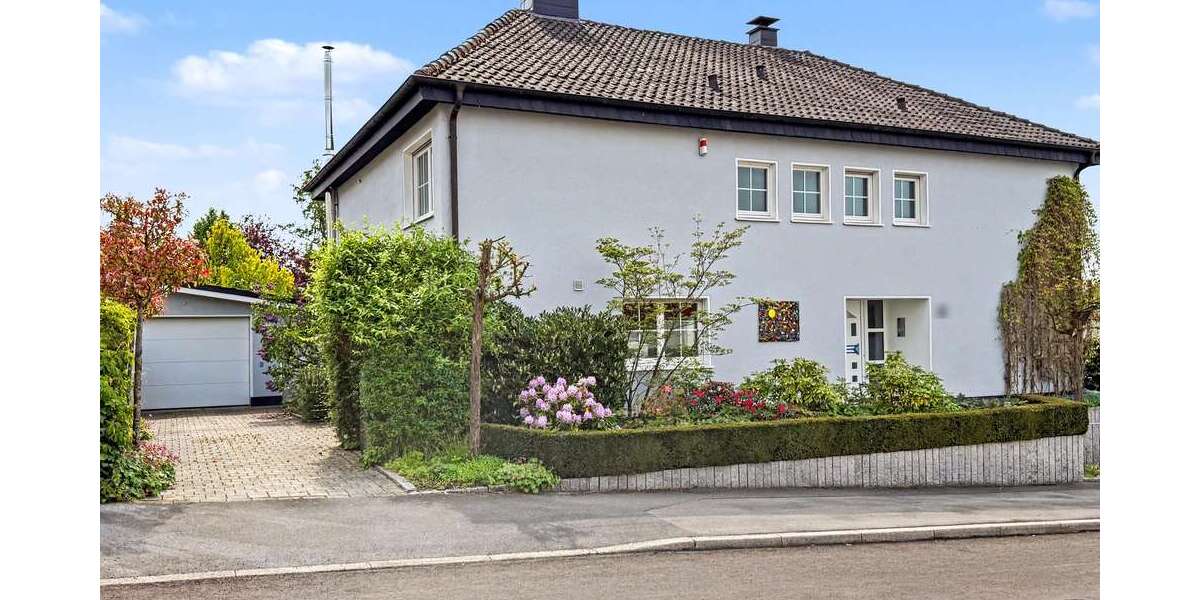 Einfamilienhaus Hemer - 6 Zimmer, 237 m&sup2;, 690.000&euro; | Angebot:27013464
