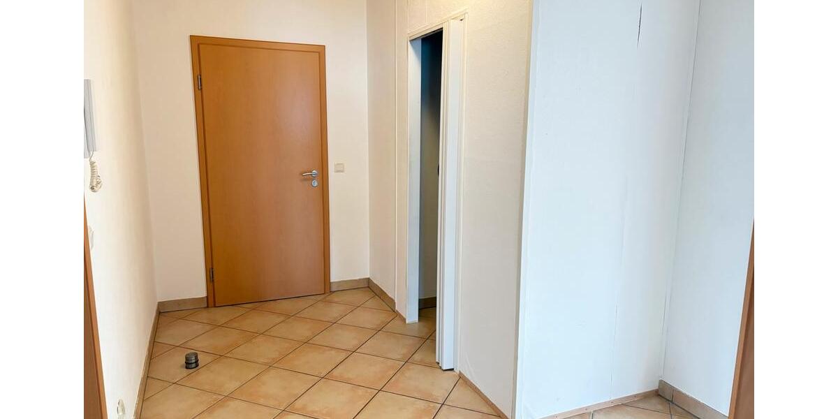 Etagenwohnung Reichshof - 2 Zimmer, 77 m&sup2;, 700&euro; | Angebot:26253420