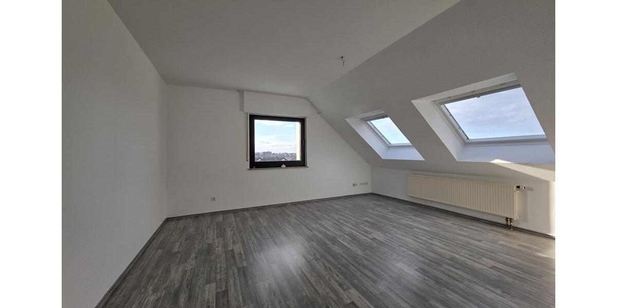Dachgeschoßwohnung Lüdenscheid Staberg - 2 Zimmer, 58 m&sup2;, 425&euro; | Angebot:26622632