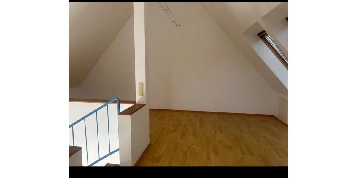 Maisonettenwohnung Reichshof - 2 Zimmer, 122 m&sup2;, 1.180&euro; | Angebot:26253483