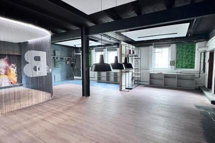 Wohnung Menden (Sauerland) - 3 Zimmer, 241 m&sup2;, 1.800&euro; | Angebot:24930538