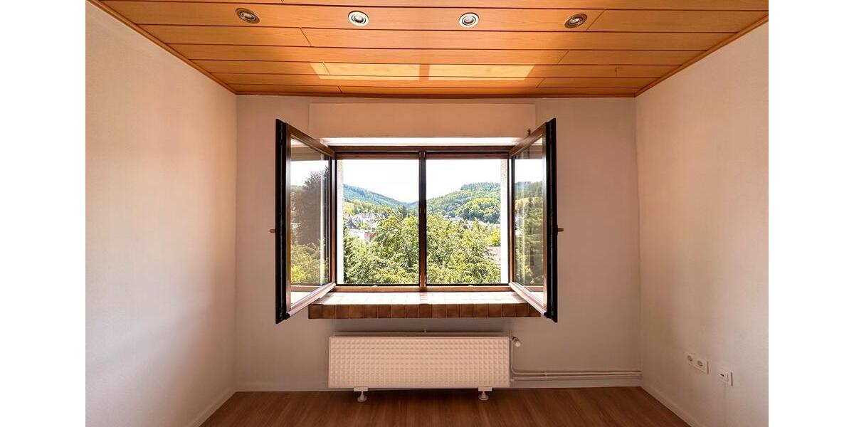 Doppelhaushälfte Hemer - 8 Zimmer, 155 m&sup2;, 1.400&euro; | Angebot:26006012