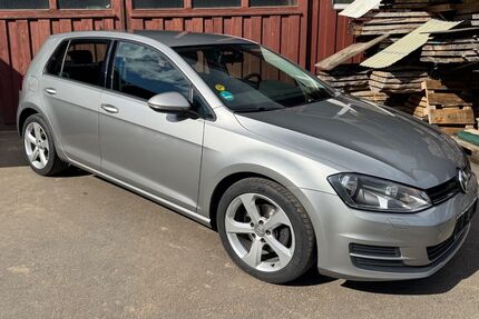 VW Golf 208.245 km 8.200 &euro; Attendorn 57439