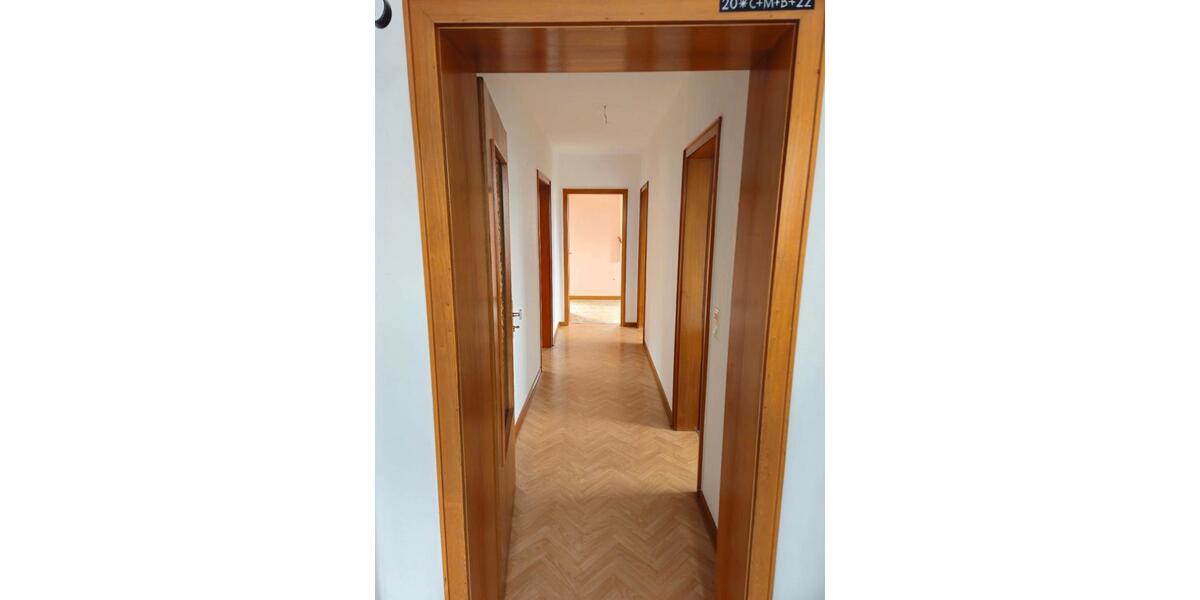 Etagenwohnung Neuenrade - 2 Zimmer, 60 m&sup2;, 510&euro; | Angebot:26476671
