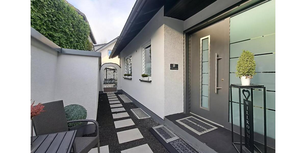 Einfamilienhaus Gummersbach Hepel - 8 Zimmer, 209 m&sup2;, 440.000&euro; | Angebot:25813938