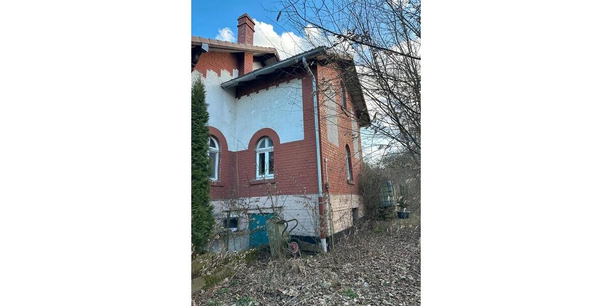 Einfamilienhaus Meinerzhagen - 6 Zimmer, 100 m&sup2;, 119.000&euro; | Angebot:26033622