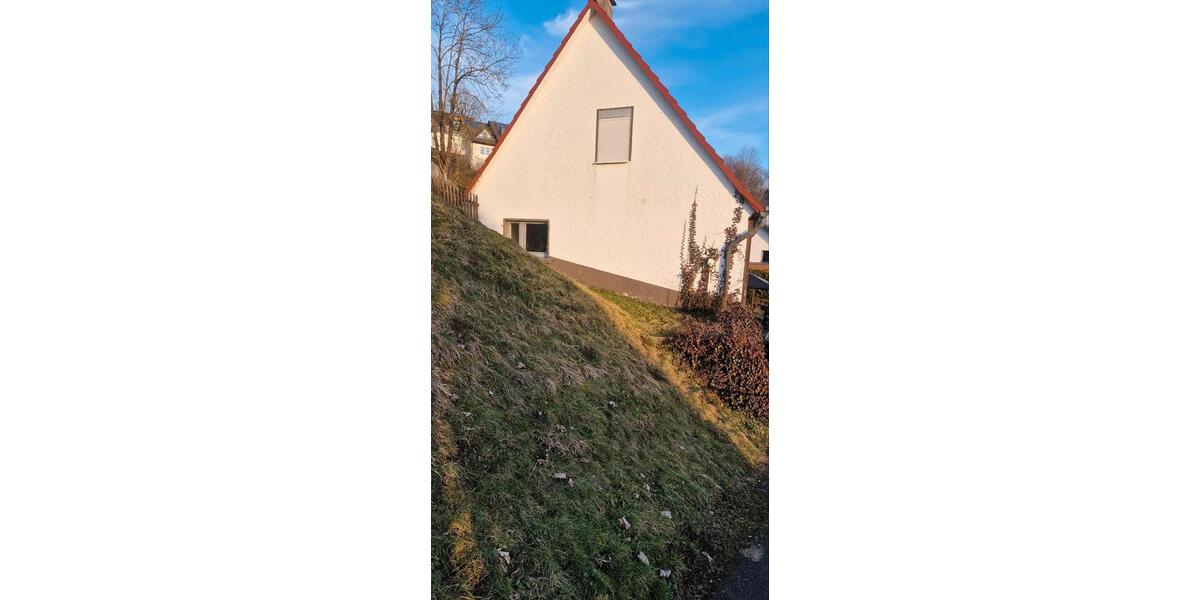 Einfamilienhaus Finnentrop - 6 Zimmer, 150 m&sup2;, 135.000&euro; | Angebot:26741786