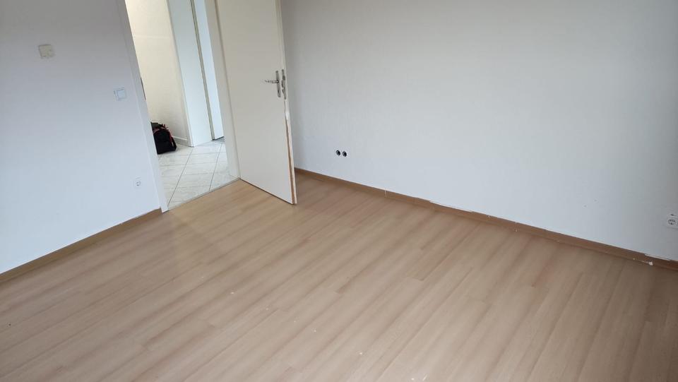 Etagenwohnung Gummersbach Hepel - 3 Zimmer, 73 m&sup2;, 1.050&euro; | Angebot:24848972