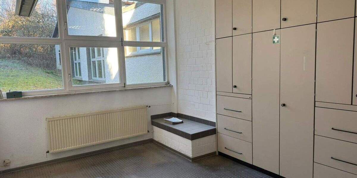 Gewerbeobjekt Balve - 695.000&euro; | Angebot:25805863