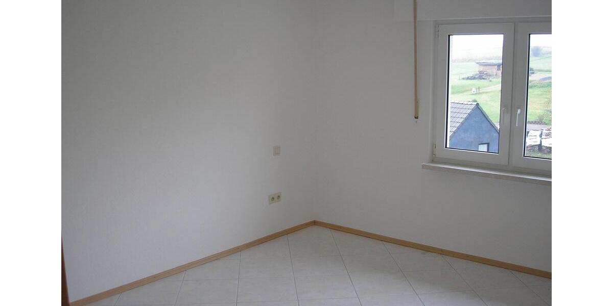 Etagenwohnung Wipperfürth - 3 Zimmer, 86 m&sup2;, 750&euro; | Angebot:26122531