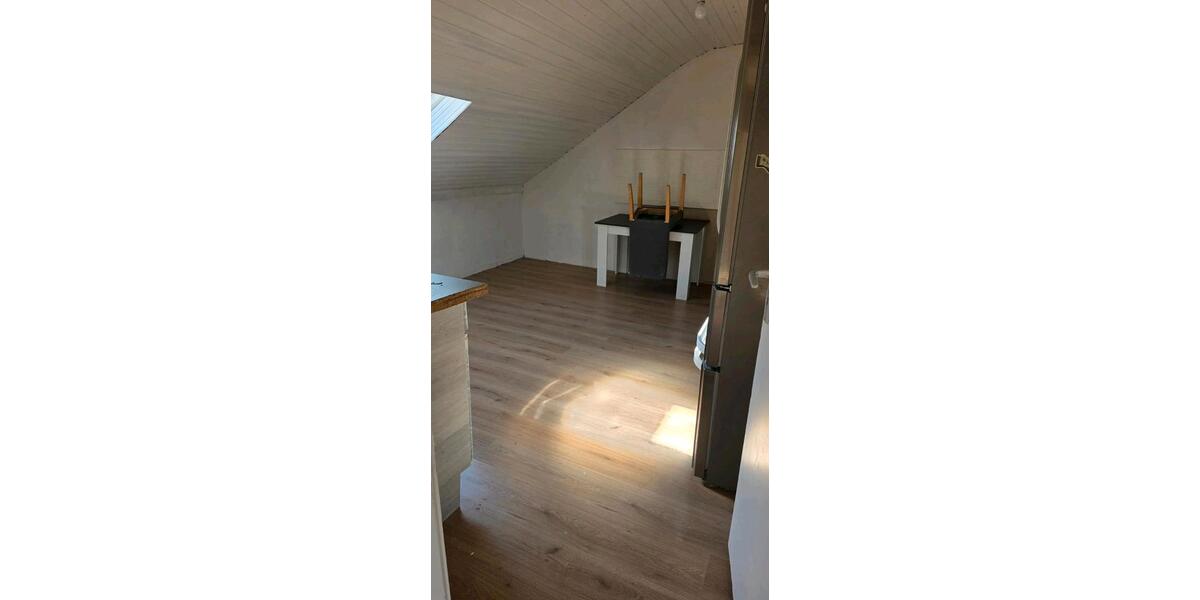Dachgeschoßwohnung Lüdenscheid - 4 Zimmer, 85 m&sup2;, 795&euro; | Angebot:26449067