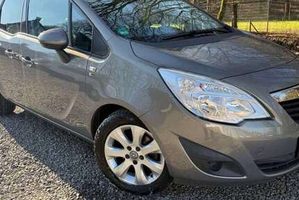 Opel Meriva 68.000 km 6.700 &euro; Lüdenscheid 58515