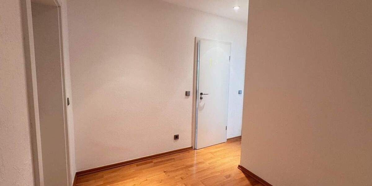 Etagenwohnung Lüdenscheid Othlinghausen - 4 Zimmer, 98 m&sup2;, 209.000&euro; | Angebot:25699438