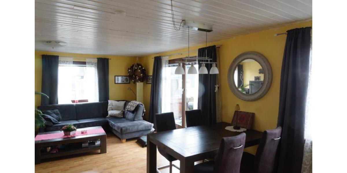 Etagenwohnung Gummersbach Hepel - 3 Zimmer, 85 m&sup2;, 690&euro; | Angebot:25591787