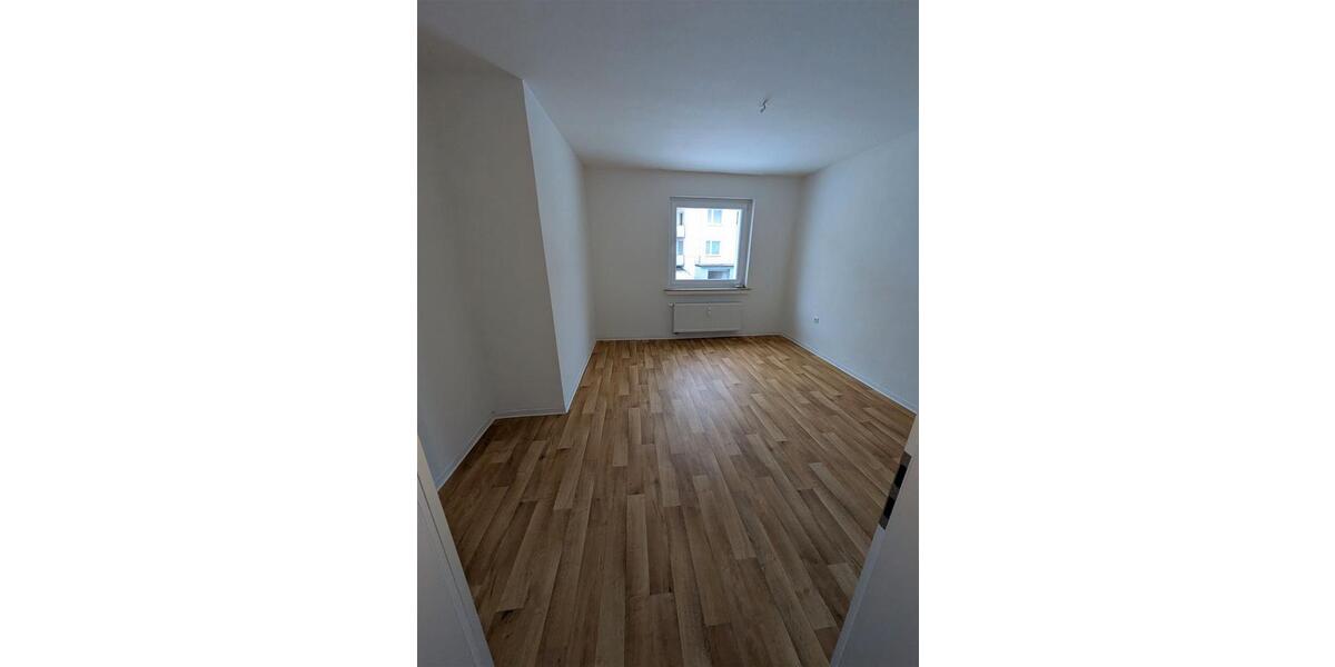Etagenwohnung Lüdenscheid Staberg - 3 Zimmer, 72 m&sup2;, 422&euro; | Angebot:25257003