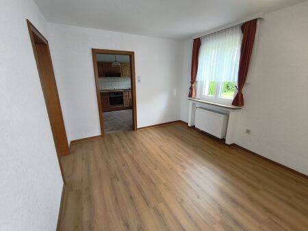 Etagenwohnung Lüdenscheid Othlinghausen - 3 Zimmer, 70 m&sup2;, 490&euro; | Angebot:26893567